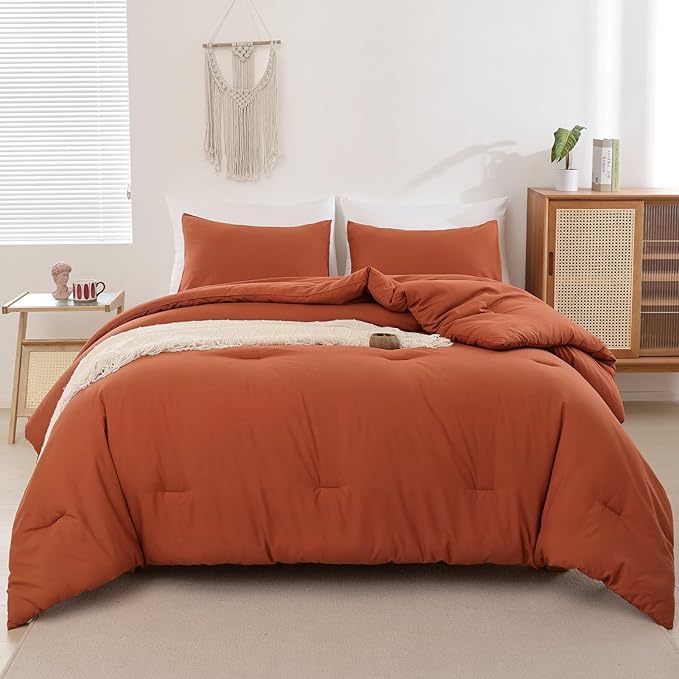 ROSGONIA King Size Comforter Set Burnt Orange,3pcs(1 Terracotta Comforter & 2 Pillowcases) Lightweight Boho Rust Fall Bedding Blanket All Season Quilt