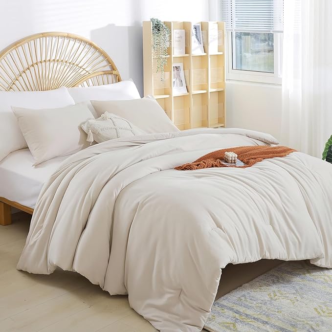Full Size Comforter Modern Beige 3PCS Microfiber Full Size Comforter Sets for All Season Comforter for Men, Women and Girls Soft Lightweight Bed Comforter Set (1 Comforter, 2 Pillowcases)