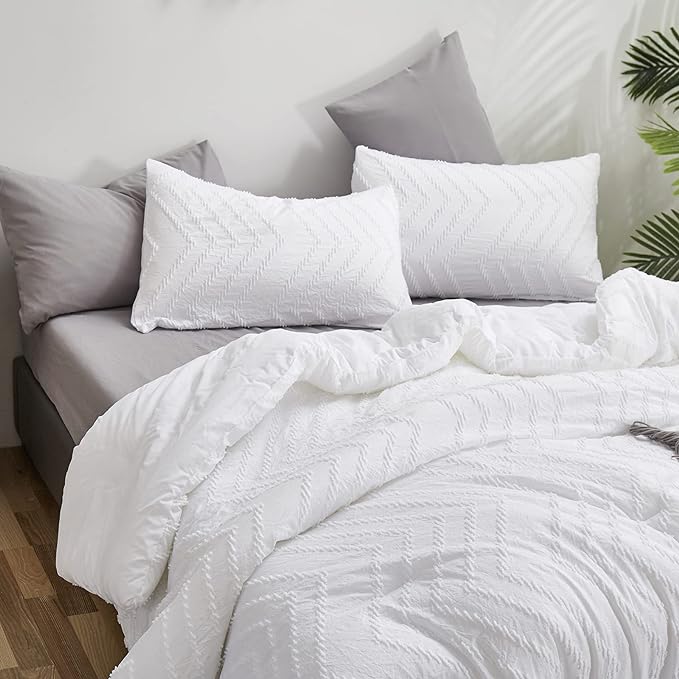 Wellboo White Jacquard Comforter Sets California King Boho White Tufted Bedding Comforter Sets Cal King Women Men Embroidery Shabby Chic Comforters Broken Line Quilts Wave Geometry Farmhouse Blanket