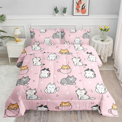 Datura home Pink Kawaii Cat Comforter Bedding Set for Girls Lovely Kitten Pink Print Cute Animal Pattern Bedding Set with 1 Comforter and 2 Pillowcases for Girls Bedroom All Season(Cat Pink Full)
