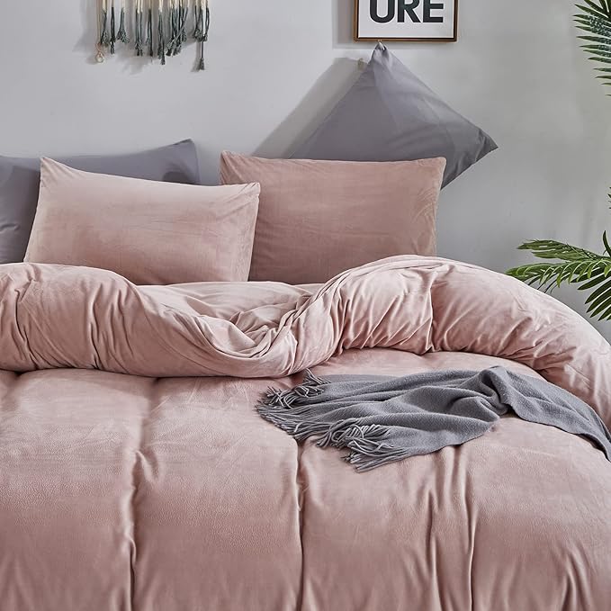 Wellboo Pink Velvet Comforter Sets King Women Girls Blush Pink Bedding Comforters Cute Dusty Pink Adults Winter Quilts Solid Light Red Fluffy Flannel Quilt Bean Pink Micromink Sherpa Fuzzy Plush Bed