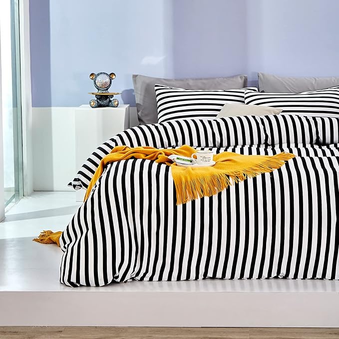 White and Black Stripes Comforter Set King Women Bedding Set Soft Durable White Striated Bedding Set Black Stripes Ticking Quilts Hotel Quality Comforter Set Girls White Black Stripes Bed Set