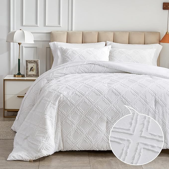 7 Pieces Tufted Bed in a Bag Queen Comforter Set with Sheets White, Soft and Embroidery Shabby Chic Boho Bohemian, Luxury Solid Color with Diamond Pattern, Jacquard Tufts Bedding Set for All Season