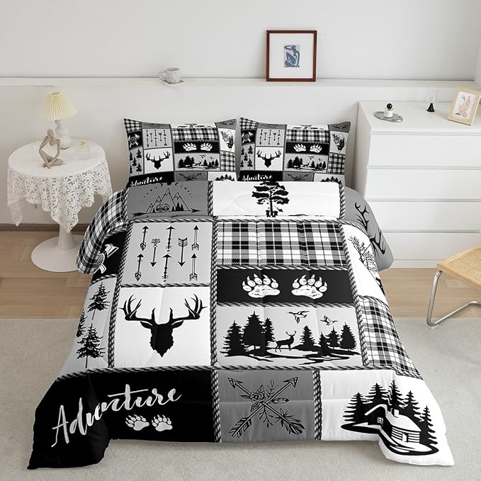 Deer Bear Comforter Set King Size,Pine Trees Christmas Bedding Set for Kids Boys Girls Adults Room Decor,Camping Adventure Rustic Farmhouse Down Comforter,Black Retro Duvet Insert,2 Pillowcases