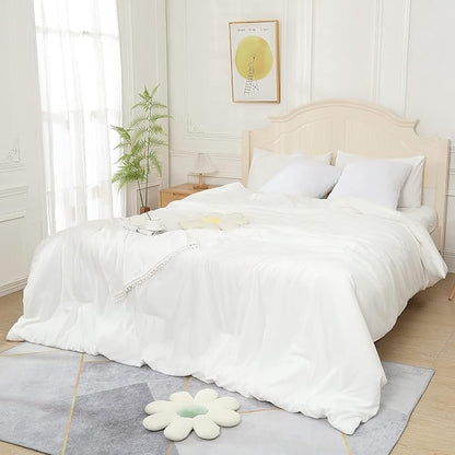 White Comforter for Queen Size Bed, Full Modern Bedding Set for Women/Men, Cute Soft & Lightweight Chic Microfiber Bed Sets, 3 pcs-1 Comforter & 2 Pillowcases (90"x90")