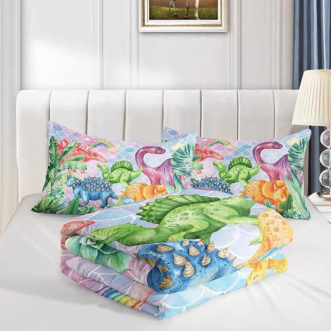 Datura home Kids Dinosaur Comforter Set for Girls Women,Cute Mermaid Scales and Rainbow Cloud Printed Pattern Kawaii Dinosaur Bedding Set with 2 Pillowcases(Dinosaur Rainbow Full)