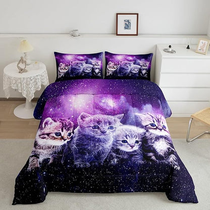 Cat Comforter Cute Pet Cats Pattern Bedding Set Outer Space Kawaii Kitten Comforter Set for Children Kids Boys Girls Cartoon 3D Animal Theme Galaxy Duvet Set Purple Room Decor Quilt Set Queen Size