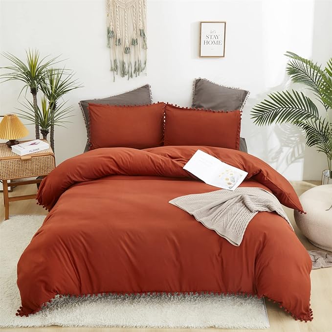 Burnt Orange Comforter Set Full Size Rust Pom Comforter 3 PCs Burnt Orange Boho Ball Pom Fringe Full Comforter Bedding Set Women Solid Terracotta Full Bed Comforter Set All Season Gift