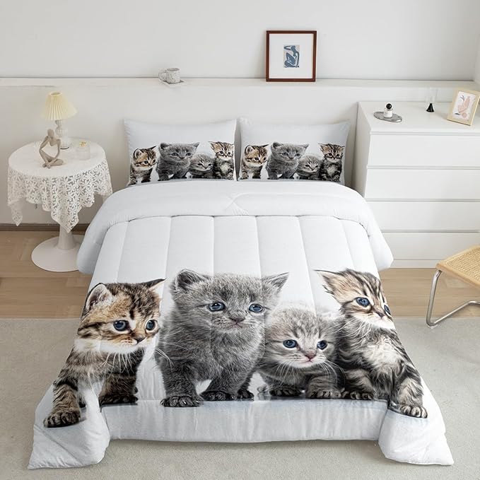 Little Cat Bedding Set Lovely Pet Cats Comforter Cat Lover's Animal Themed Design Comforter Set for Boys Girls Kids Room Decor Cute Kitten Print Duvet Set Full Size with 2 Pillow Case