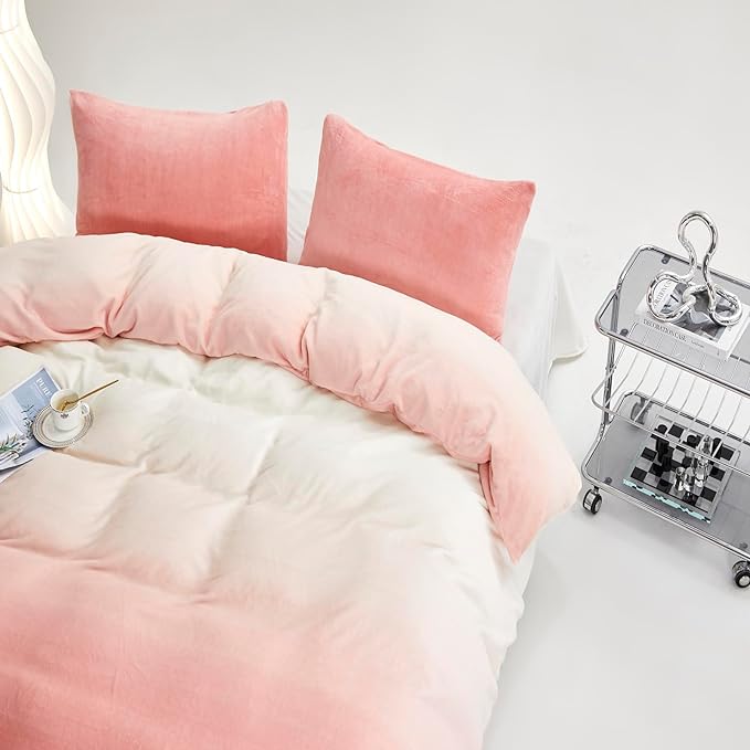 Wellboo Pink White Gradient Comforter California King White and Pink Fluffy Bedding Comforters Cal King Modern Bean Pink Gradient Flannel Quilts Farmhouse Watercolor Comforters Sherpa Fuzzy Plush Bed