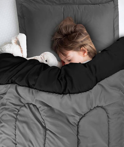 Utopia Bedding All Season Reversible Black and Grey Comforter Set with 2 Pillow Cases, 3 Piece Soft Brushed Microfiber Kids Bedding Set for Boys/Girls, Machine Washable (Twin)