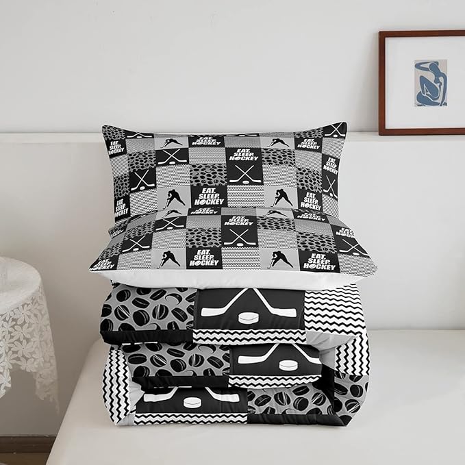 Ice Hockey Comforter Sets For Boys King Black White Grey Winter Sports Games Down Comforter Kids Teen Room Decor,Hockey Pucks Player Bedding Set Geometric Checkered Stripes Quilt Duvet 2 Pillow Cases