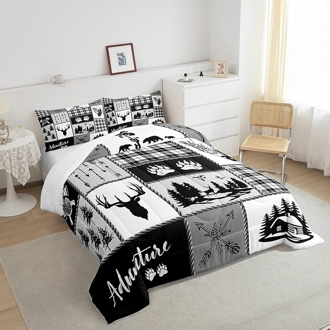 Deer Bear Comforter Set King Size,Pine Trees Christmas Bedding Set for Kids Boys Girls Adults Room Decor,Camping Adventure Rustic Farmhouse Down Comforter,Black Retro Duvet Insert,2 Pillowcases