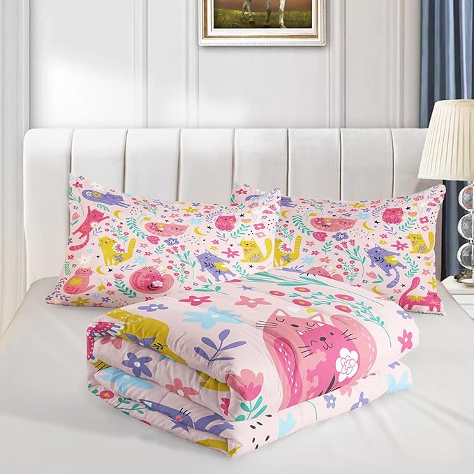 Floral Cat Comforter King Size,Pink Cat Comforter Set for Kids Teens Girls,3Pcs Bedding Set Printed Comforter with 2 Pillowcases,Down Alternative,Soft and Lightweight(Pink，King Size)