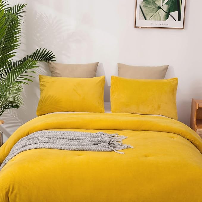 Wellboo Mustard Yellow Velvet Comforter Sets King Size Solid Fluffy Turmeric Yellow Bedding Comforters Plain Dark Yellow Sherpa Quilts Soft Warm Winter Flannel Plush Blanket Luxury Shaggy Crystal Bed