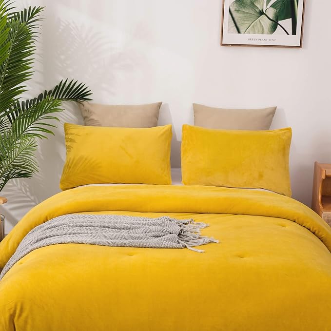 Wellboo Mustard Velvet Comforter Sets Queen Women Turmeric Yellow Fluffy Bedding Comforters Teen Girls Dark Yellow Plush Quilts Soft Warm Winter Flannel Blankets Solid Yellow Luxury Shaggy Crystal Bed