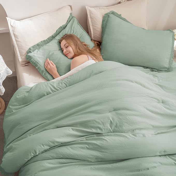 Andency Sage Green Tassel Comforter Set Full(79x90Inch), 3 Pieces(1 Fringe Comforter, 2 Pillowcases) Boho Farmhouse Shabby Chic , Microfiber Lightweight Bedding Set