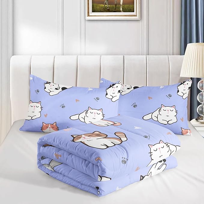 Datura home Purple Kawaii Cat Comforter Bedding Set for Girls Kitten Purple Print Cute Animal Pattern Bedding Set with 1 Comforter and 2 Pillowcases for Girls Bedroom All Season(Cat Purple Full)