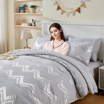 Wowelife 7 Pieces Silver Grey Comforter Set Queen Size Glitter Foil Gray Bedding Set Full Kids Bedroom Comforter Sets with Comforter, Flat Sheet, Fitted Sheet, 2 Pillowcases and 2 Pillow Shams