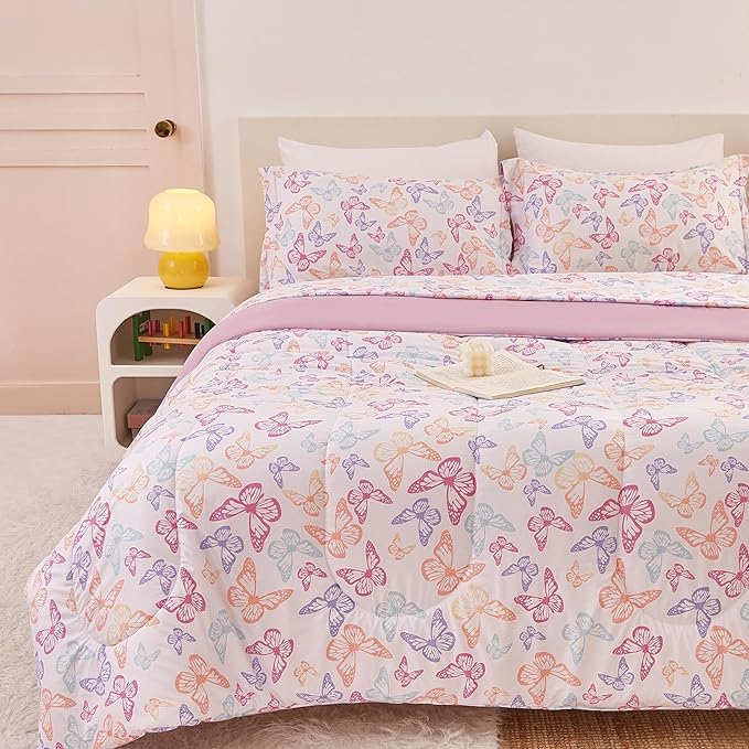 Butterfly Kids Comforter Set for Girls Twin, Cute Reversible Quilted Lavender Printed Bedding Set with Pillow Sham, Lightweight Soft Breathable Machine Washable Bed Set 2 Piece
