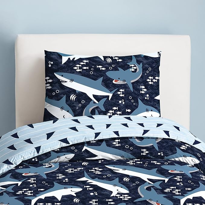 Dream Factory Sharks Boys Full Queen Size Boys Bedding Set Cotton Kids Comforter Set with Sham, 3 Piece, Full/Queen, Navy