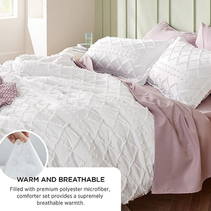 Bedsure Full Size Comforter Set - White Comforter, Boho Tufted Shabby Chic Bedding Comforter Set, 3 Pieces Vintage Farmhouse Bed Set for All Seasons, Fluffy Soft Bedding Set with 2 Pillow Shams