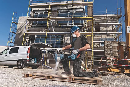 BOSCH GBL18V-71N 18V Cordless Compact Blower, 167 MPH (Bare Tool)