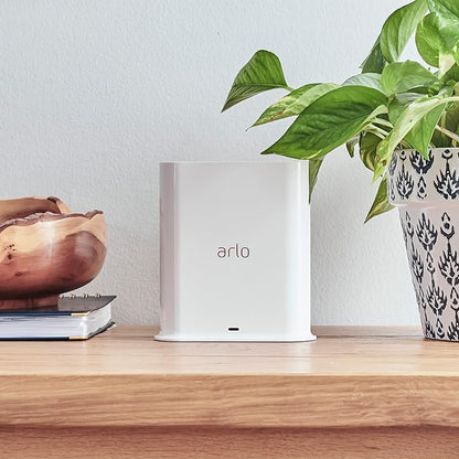 Arlo Ultra SmartHub - Arlo Certified Accessory -Connects Arlo Cameras to Wi-Fi, Works with Arlo Ultra 2, Ultra, Pro 5S 2K, Pro 4, Pro 3, Pro 2, Floodlight, Essential & Video Doorbell Cameras - VMB5000