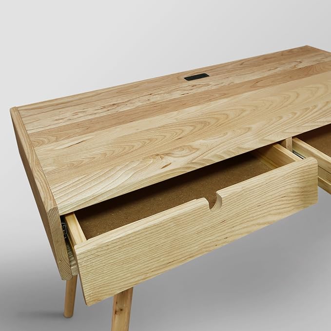 American Trails Freedom USB Ports Desk, Natural Oak