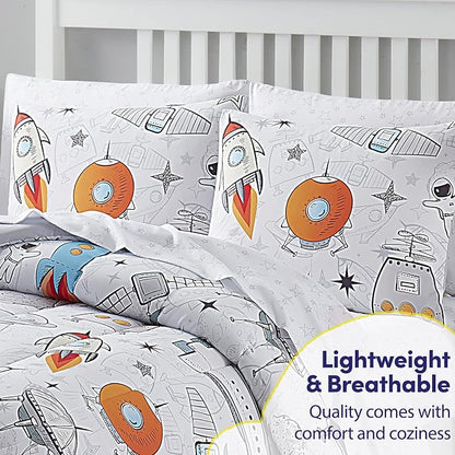 Kids Bedding Set Bed in a Bag for Boys and Girls Toddlers Printed Sheet Set and Comforter, Full, Floating in Space (Pack of 4)