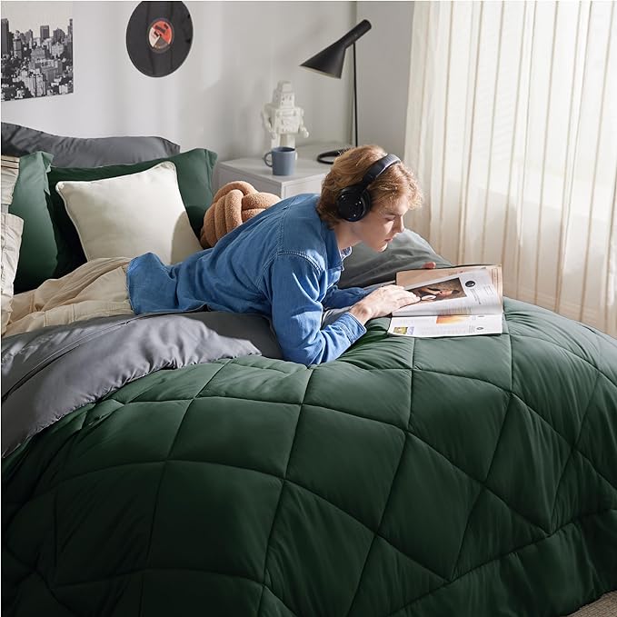 Bedsure Forest Green Twin XL Comforter Set - 5 Pieces Reversible Twin XL Bed in a Bag for College, Extra Long Twin Bed Set Forest Green and Grey with Comforters, Sheets, Pillowcase & Sham