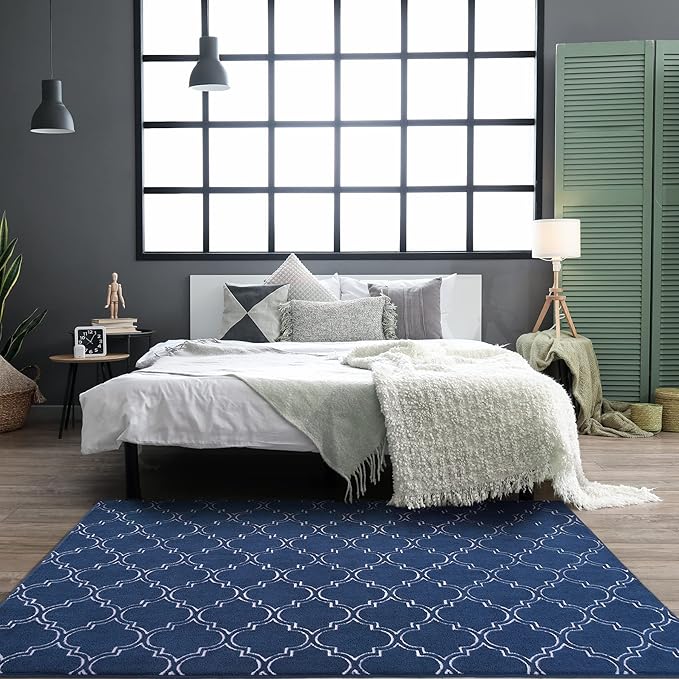 Chicrug Shag Geometric Modern Area Rug for Bedroom, 6x9 Feet Memory Foam Indoor Carpet, Fluffy Rug for Living Room Bedside Room Decor for Family Girls Kids Nursery Play Mat, Navy/White