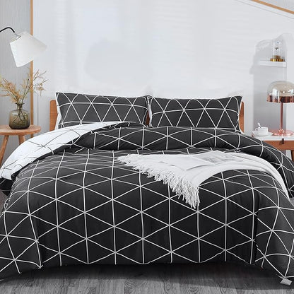 Black & White Comforter Bed in a Bag King for Kids Adults, 3Pcs Reversible Geometric Bedding Set with 2 Pillow Shams for All Seasons (King,104x90inches)