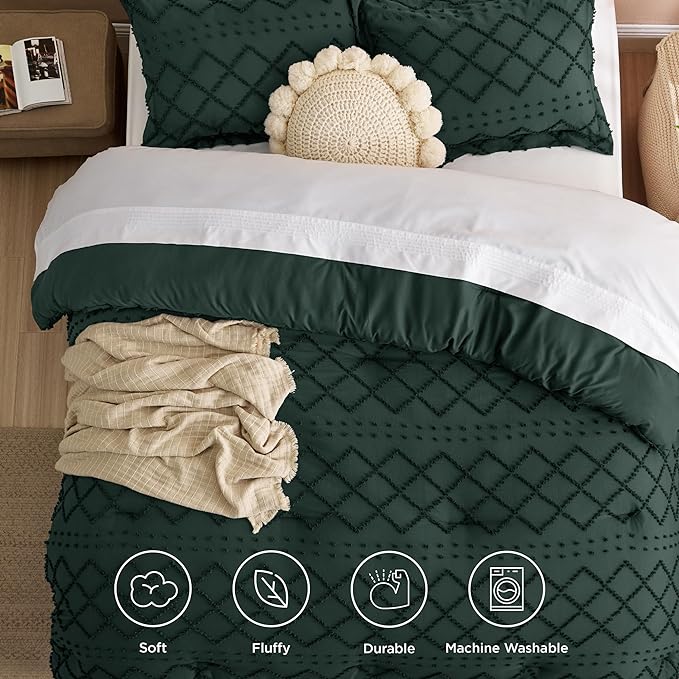 Bedsure King Size Comforter Set - Dark Emerald Green Comforter, Forest Green Boho Tufted Shabby Chic Bedding Comforter Set, 3 Pieces Vintage Farmhouse Bed Set with 2 Pillow Shams for All Seasons