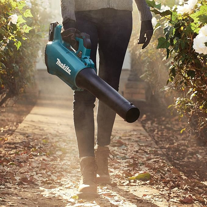 Makita XBU03SM1 18V LXT® Lithium-Ion Brushless Cordless Blower Kit (4.0Ah)