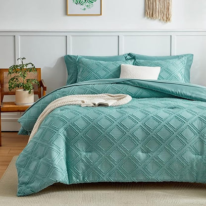 7 Pieces Tufted Bed in a Bag King Comforter Set with Sheets Green, Soft and Embroidery Shabby Chic Boho Bohemian, Luxury Solid Color with Diamond Pattern, Jacquard Tufts Bedding Set for All Season