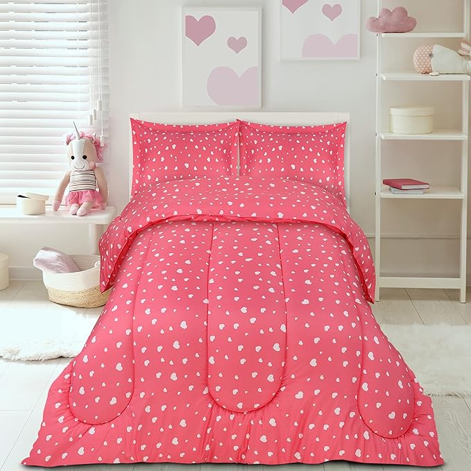 Utopia Bedding All Season Heart Comforter Set with 2 Pillow Cases, 3 Piece Soft Brushed Microfiber Kids Bedding Set for Boys/Girls, Machine Washable (Twin)