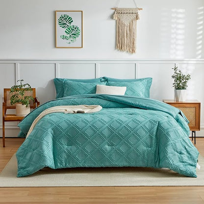 7 Pieces Tufted Bed in a Bag Queen Comforter Set with Sheets Green, Soft and Embroidery Shabby Chic Boho Bohemian, Luxury Solid Color with Diamond Pattern, Jacquard Tufts Bedding Set for All Season