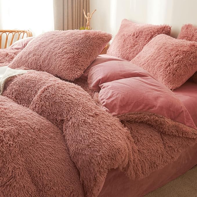 Old Pink Plush Fluffy Comforter Cover Set Queen - Ultra Soft Faux Fur Old Pink Bedding Sets 3 Pieces (1 Fuzzy Duvet Cover + 2 Pillow case) Shaggy Bed Set (Old Pink, Queen)