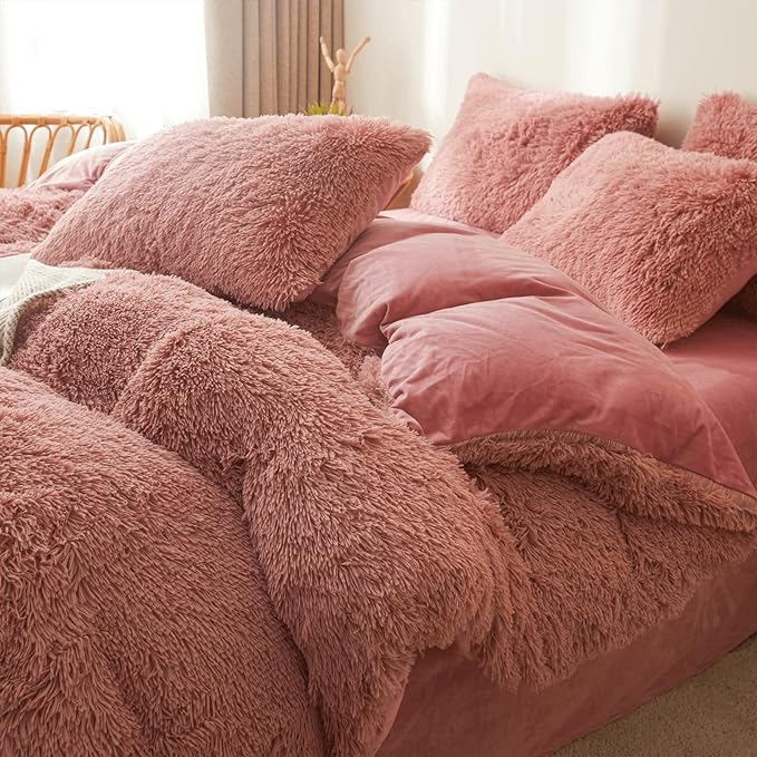 Fluffy old pink comforters Cover twin size - Ultra Soft Plush old pink bedding Sets 2 Pieces (1 faux fur comforter Cover + 1 fuzzy pillow case) girls shaggy old pink twin bed set (Old Pink, Twin)