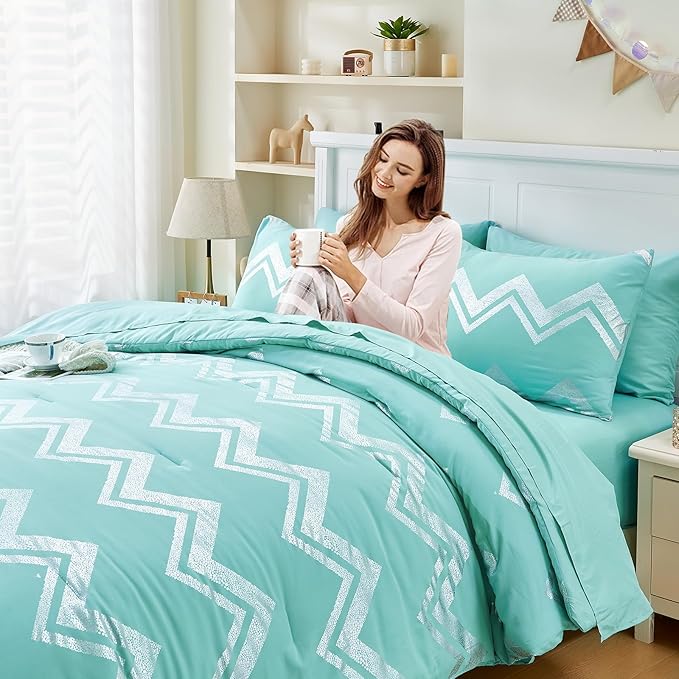 Wowelife 7 Pieces Comforter Set King Size Teal Silver Bedding Set Glitter Kids Bedding Set Blue Bed in a Bag Girls with Comforter, Flat Sheet, Fitted Sheet, 2 Pillow Shams and 2 Pillowcases