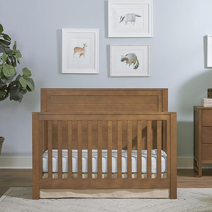 DaVinci Fairway 4-in-1 Convertible Crib in Stablewood, Greenguard Gold Certified