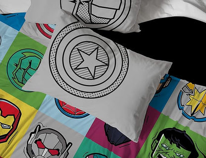 Jay Franco Marvel Avengers Pop 7 Piece Full Size Bed Set - includes Comforter & Sheet Set - Super Soft Fade Resistant Microfiber (Official Marvel Product)