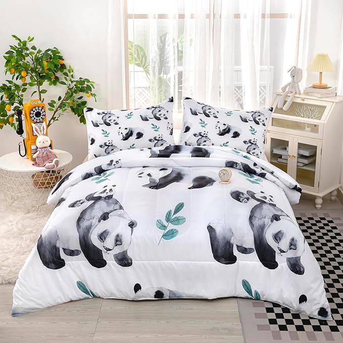 CVHOUSE Panda Bedding Set,Panda Comforter King,Cute Panda Comforter Set for Girls Kids Teens,Kawaii Panda Quilt Set with 1 Comforter and 2 Pillow Cases- 3 Piece