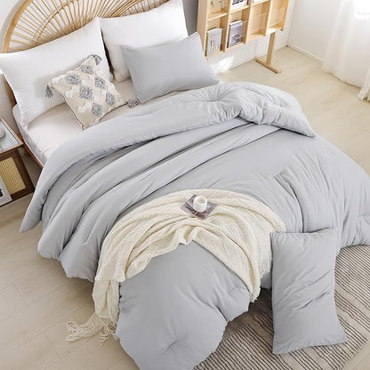 Light Grey Comforter Set King Size - 3 Pieces Lightweight Grey Solid Bedding Set - All Season Fluffy Microfiber Bed Set (1 Comforter, 2 Pillowcases)