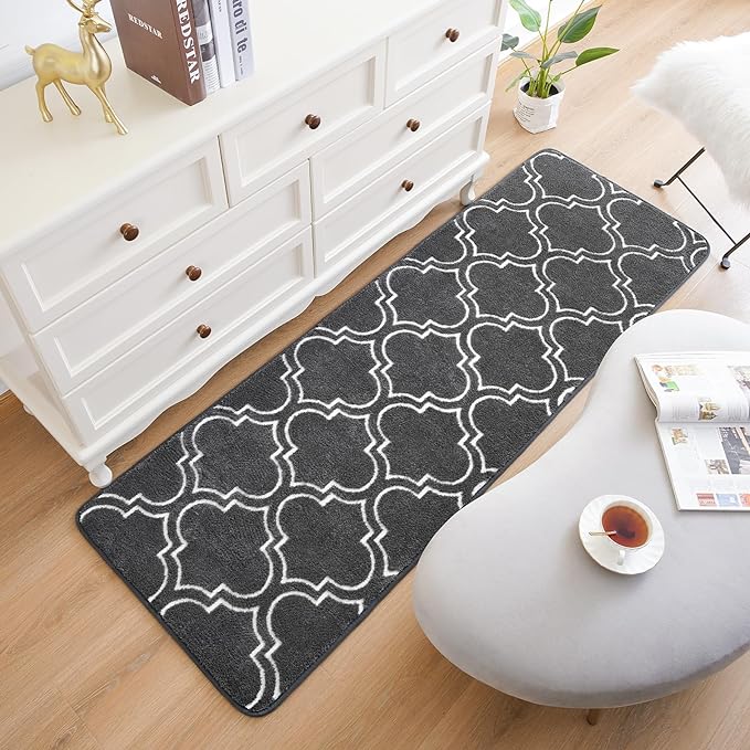 Chicrug Shag Geometric Modern Runner Rug for Bedroom, 2x6 Feet Memory Foam Indoor Hallway Runner Carpet, Fluffy Rug for Living Room Bedside Room Decor for Family, Dark Grey/White