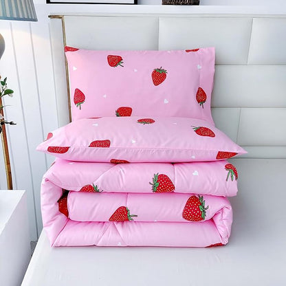SDY 3PCS Strawberry Comforter Set Queen, Strawberry Queen Size Bedding Set, Kawaii Bed Set Kids Comforter Set, Cute Pink Bedding Room Decor for Girls, Children, Teen…