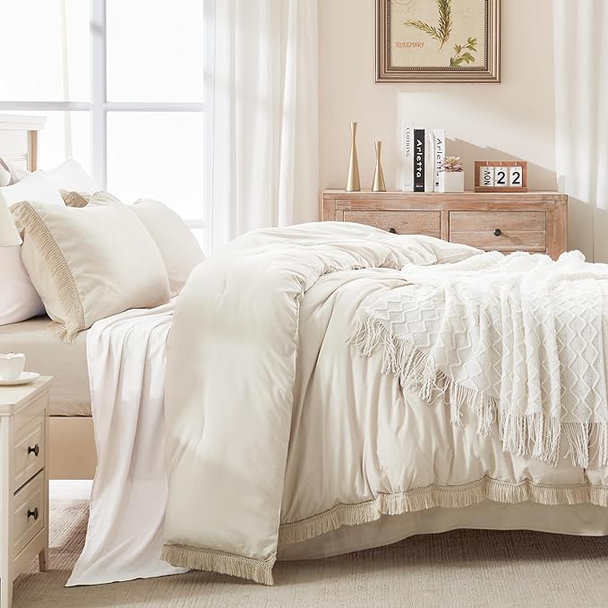 Andency Queen Comforter Set Beige, 3 Pieces Boho Lightweight Fluffy Bedding Comforters & Sets, Soft Tassel All Seasons Bed Set Gift Choice (90x90In Comforter & 2 Pillowcases)