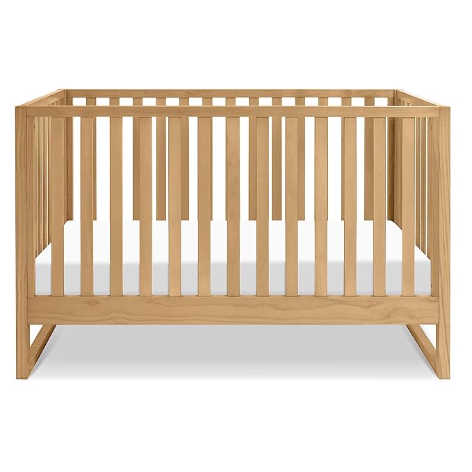 Davinci Hunter 3-in-1 Convertible Crib, Honey, Easy Assemble, Greenguard Gold Certified