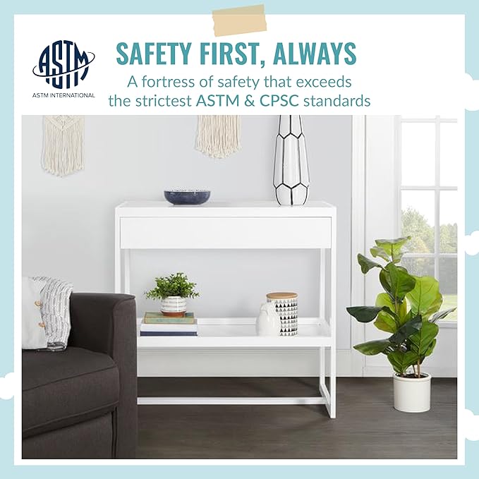Arlo Changing Table in White, Made of Solid New Zealand Pinewood, Non-Toxic Finish, Comes with Water Resistant Mattress Pad & Safety Strap